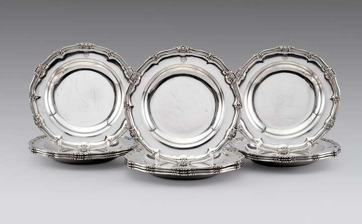 A Set of Twelve George IV Regimental Soup Plates